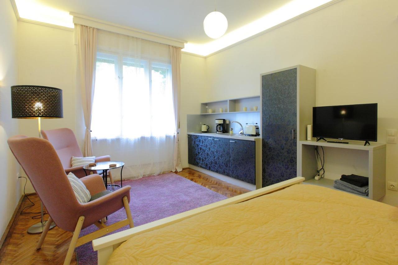 Margit Studio * Budapest
