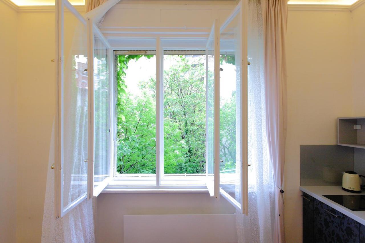 Margit Studio * Budapest